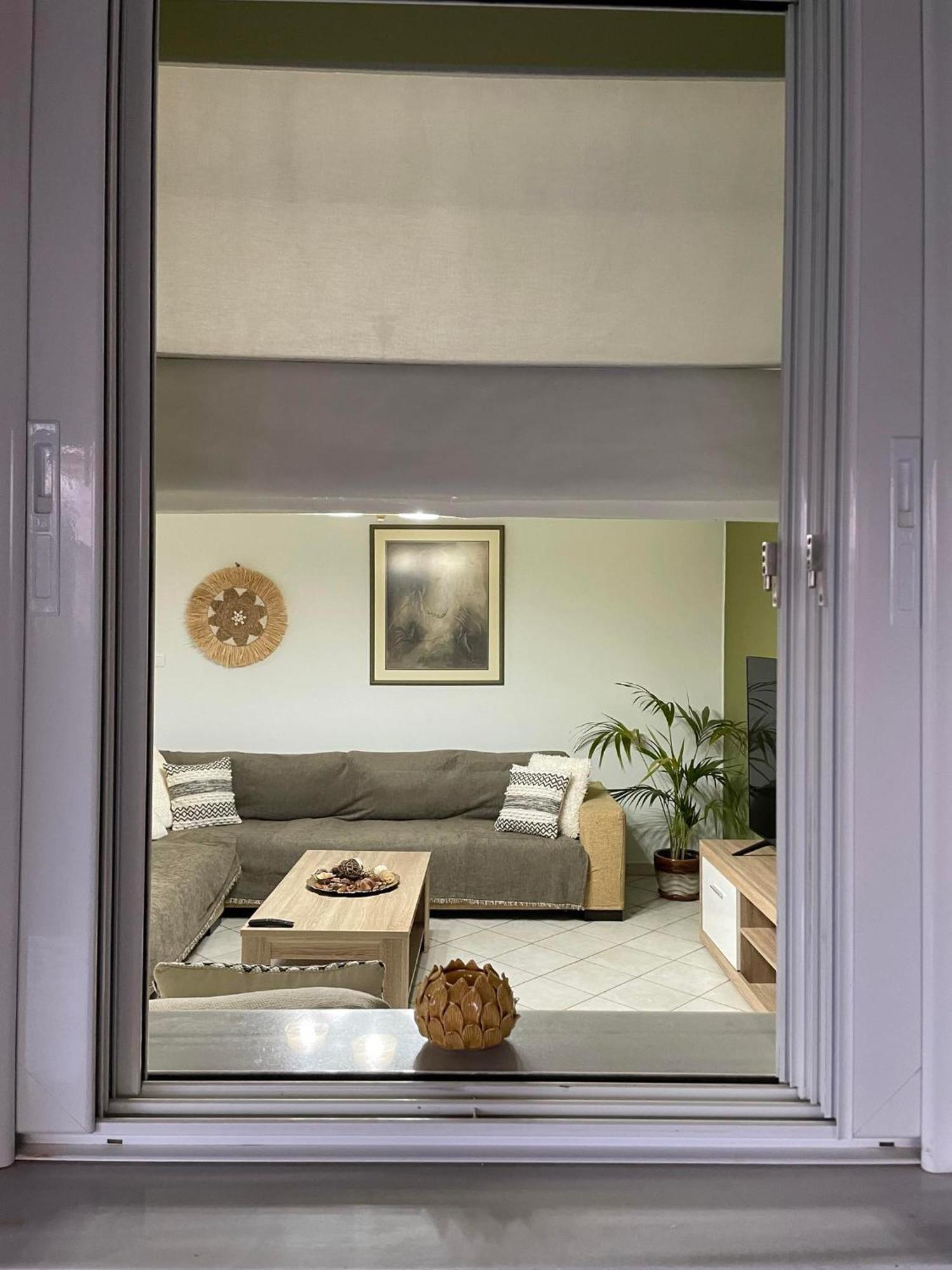 Lithos House Apartment Artemida  Luaran gambar