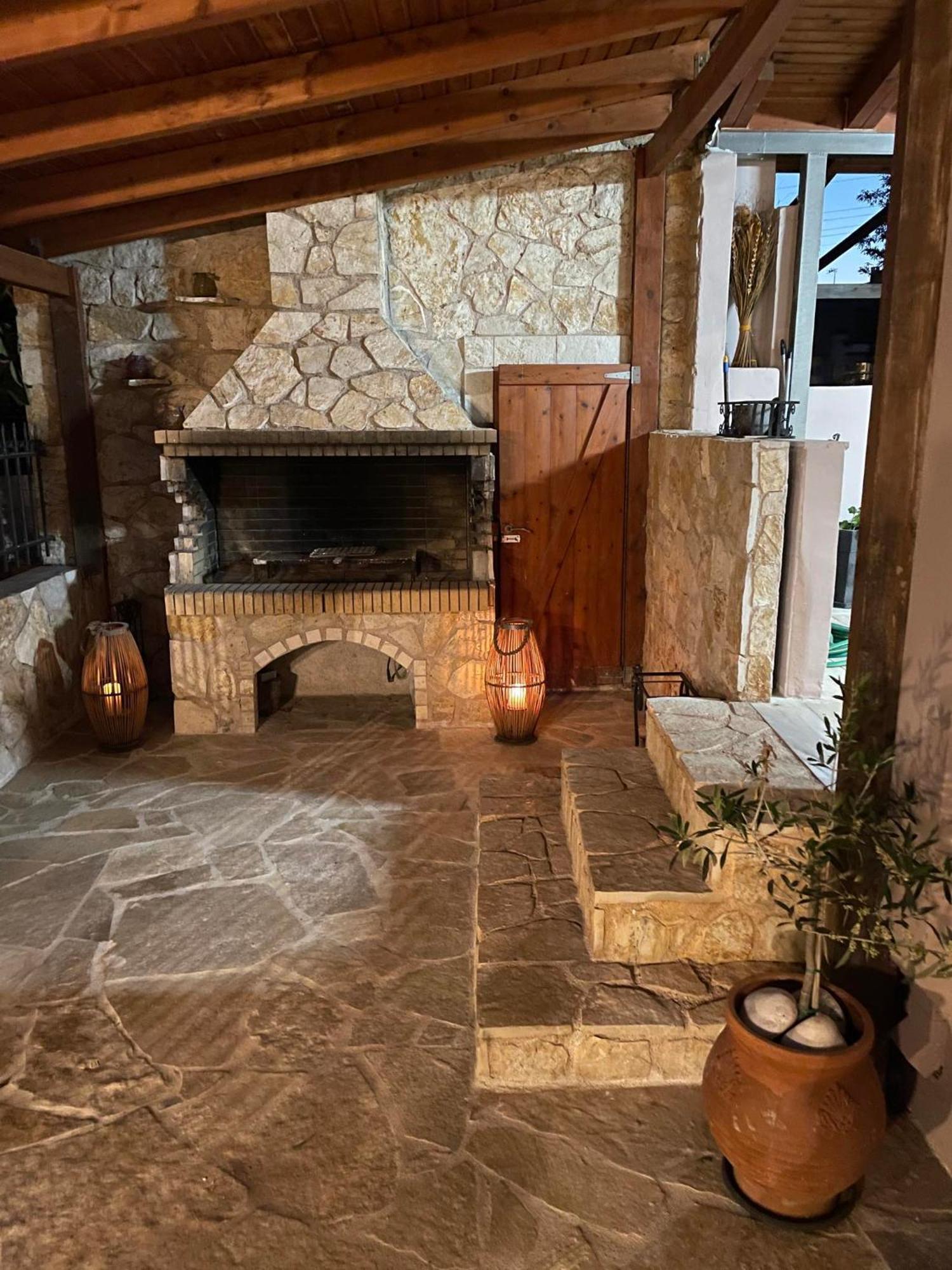 Lithos House Apartment Artemida  Luaran gambar
